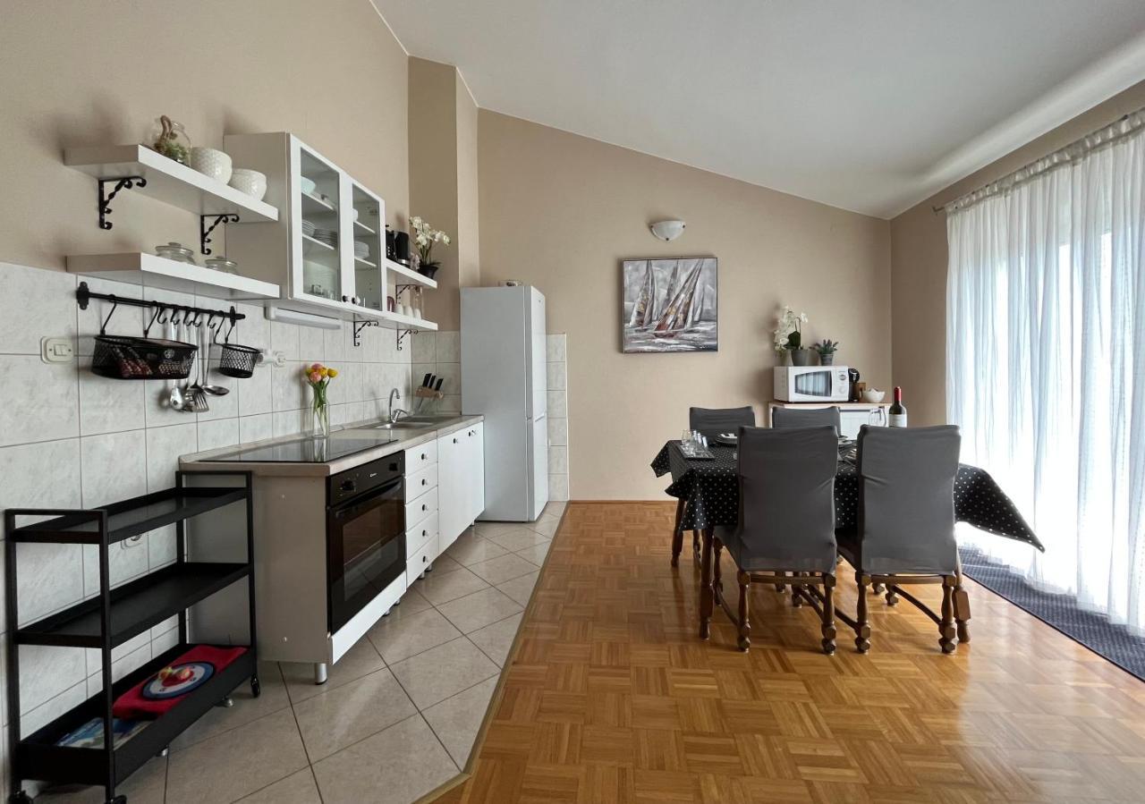 Apartments Tino & Leon Sukošan Dış mekan fotoğraf