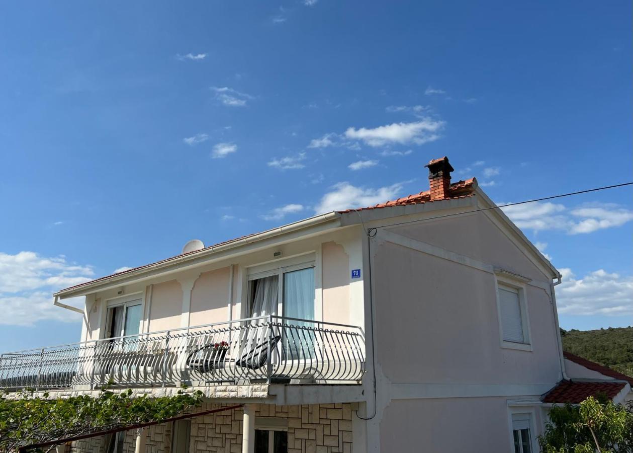Apartments Tino & Leon Sukošan Dış mekan fotoğraf